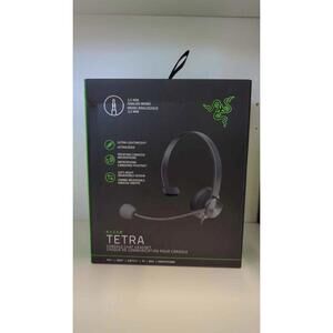 Razer Tetra Console Chat Headset new in box